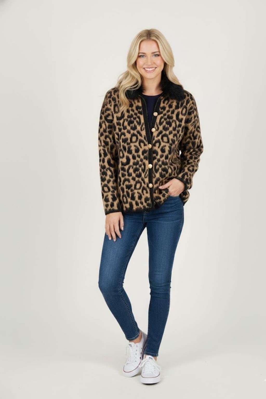 Kadın Leopar Desenli Siyah Yaka Detaylı Hırka M6744 Leopar
