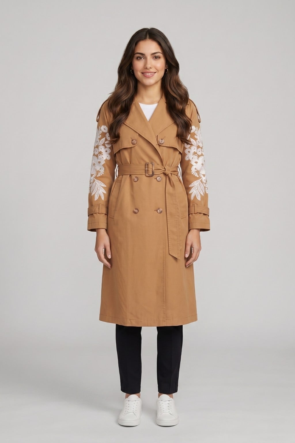 Kadın Nakış Detaylı Kemerli Trençkot M87121 Camel