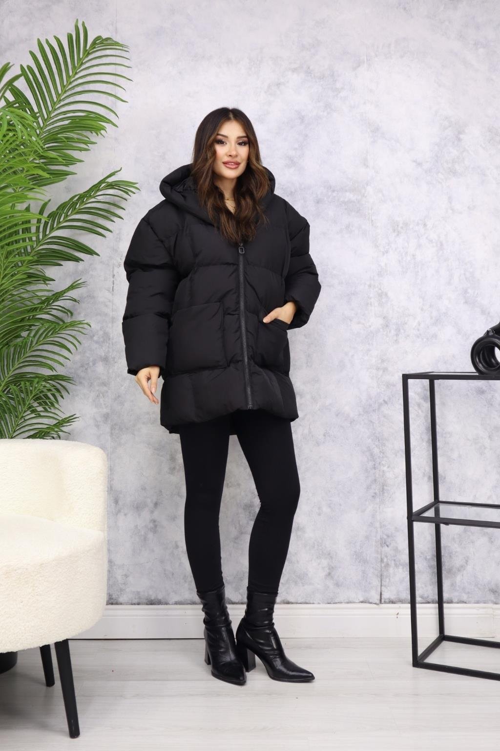 Oversize Kapüşonlu Şişme Mont M150 Siyah