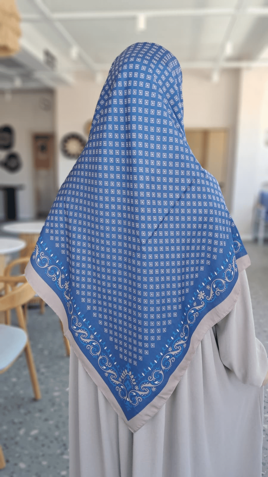 Liva Desen Pamuklu Eşarp-Lacivert Vizon