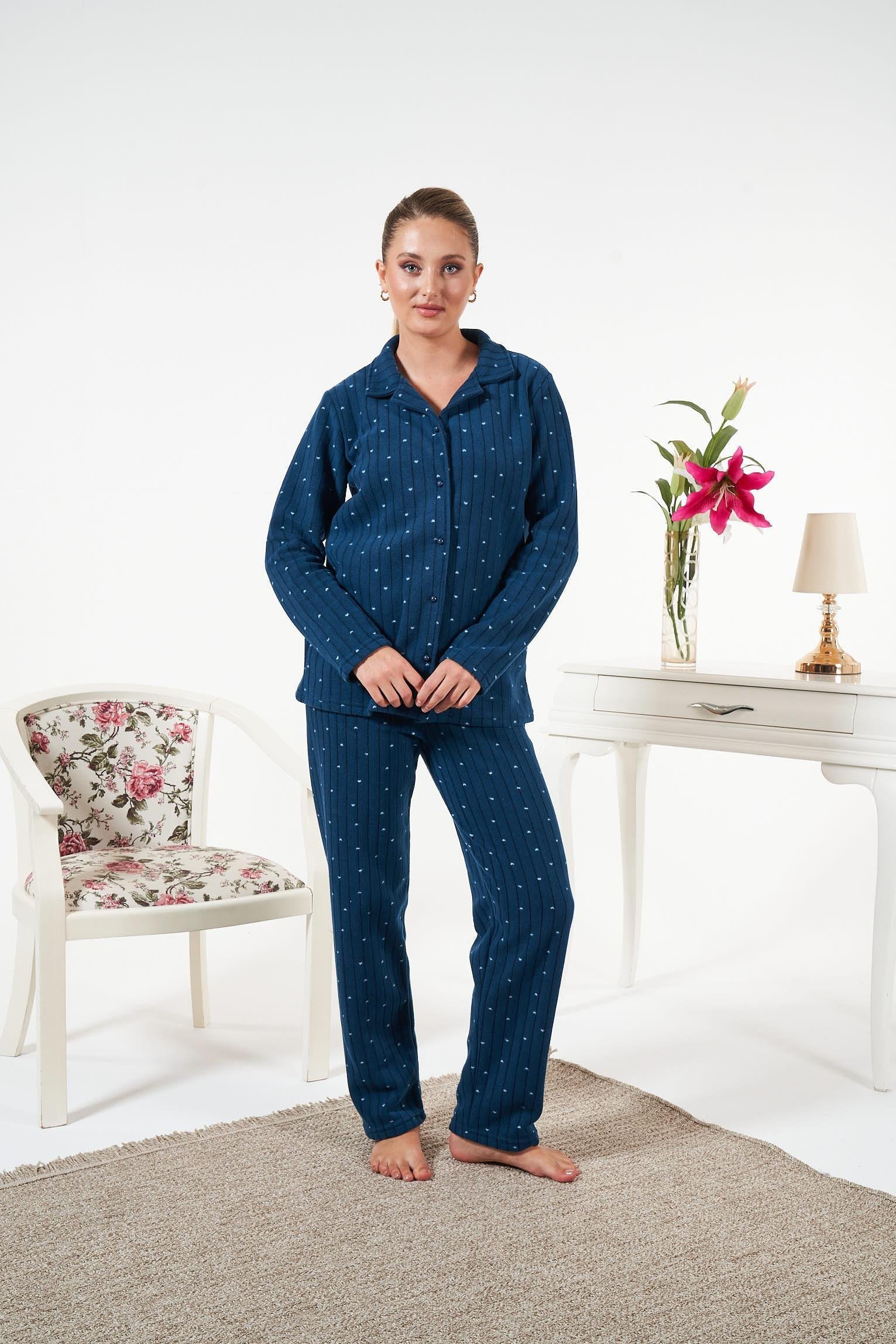 Kadın Lacivert Polar Düğmeli Pijama Takımı - 24318R