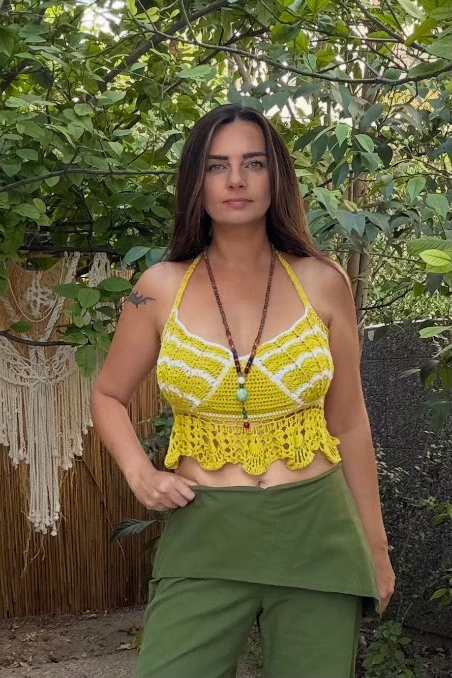 . - İstiridye Renk Motifli Hand Made Crop - Sarı