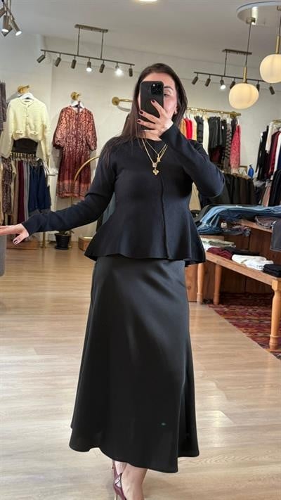 Bisiklet Yaka Triko Kazak Siyah · 3