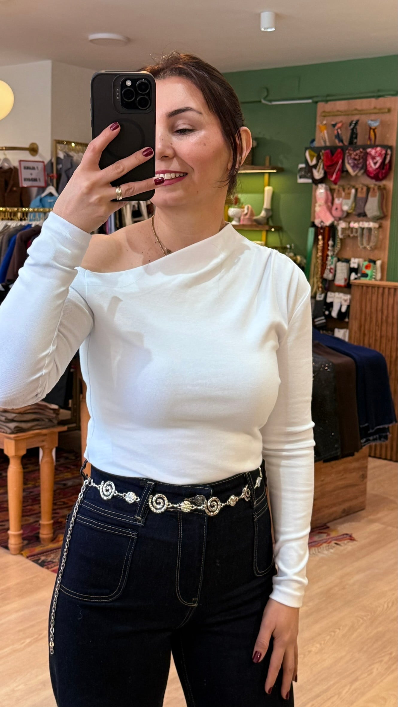 Kayık Yaka Bluz Beyaz