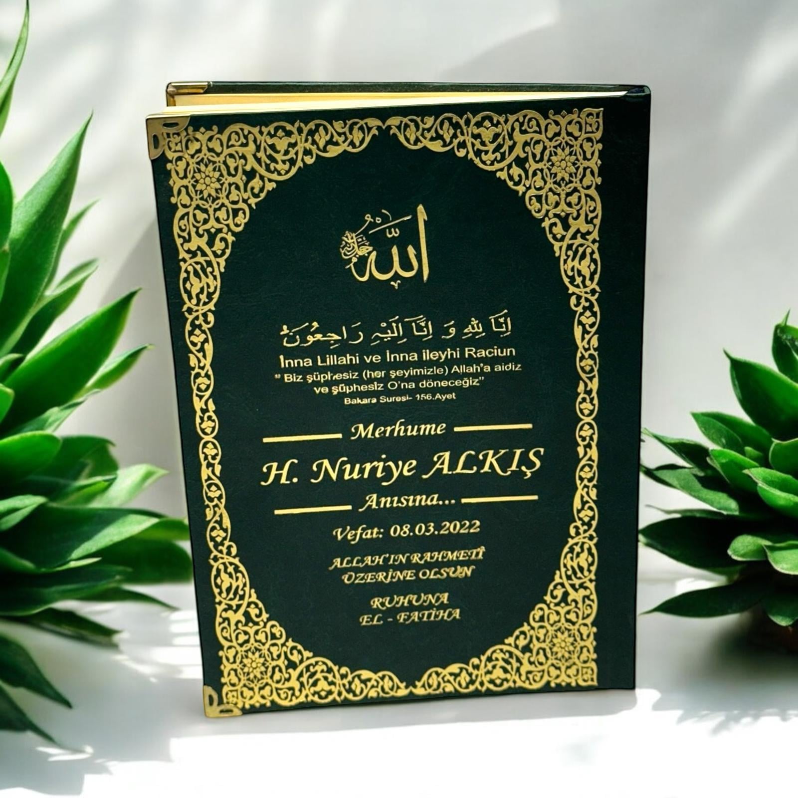 128 Sayfa Çanta Boy İsim Baskılı Ciltli Varak Yaldızlı Deri Ciltli Yasin Kitabı (Desen1) Yeşil