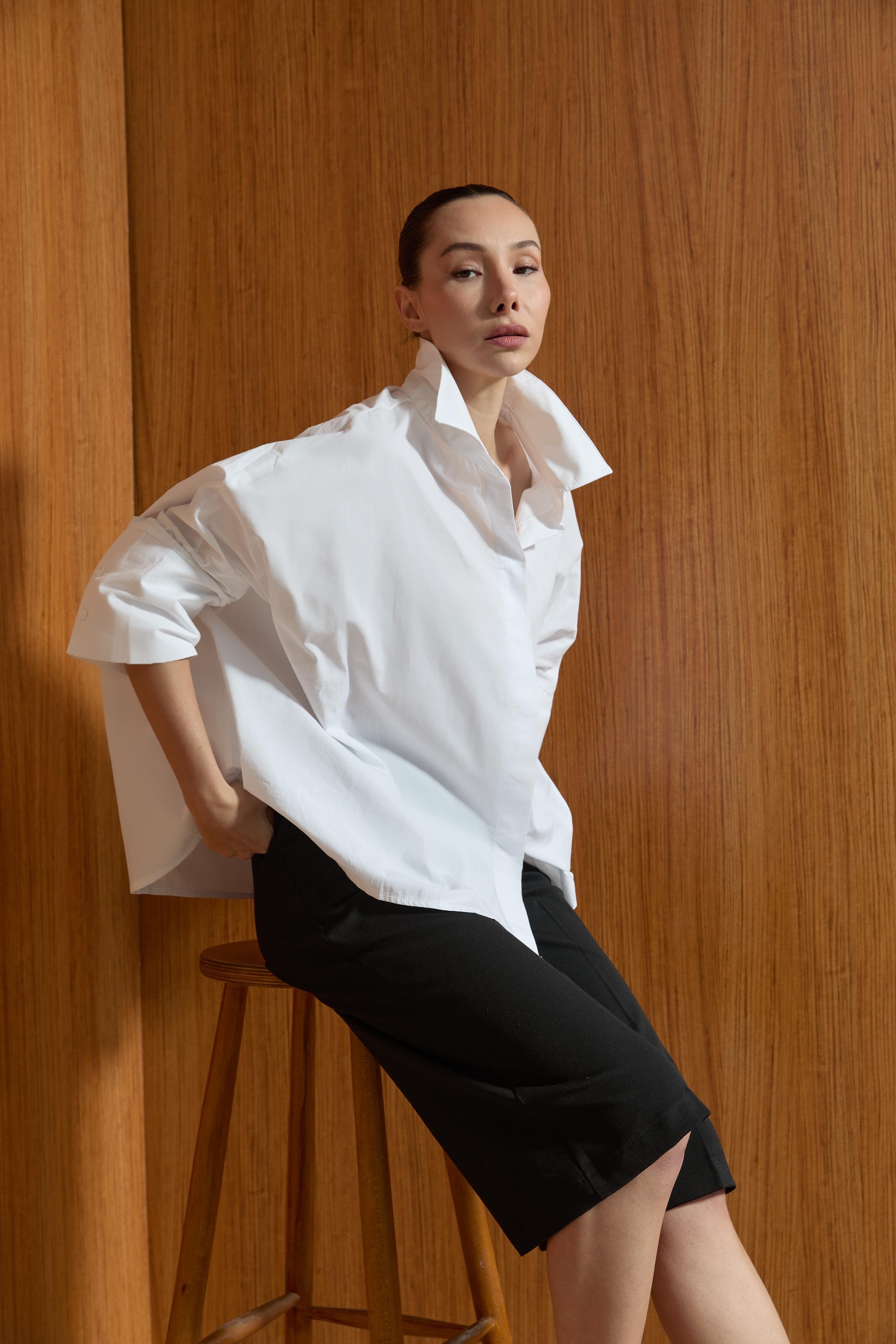 Beyaz Oversize Poplin Gömlek