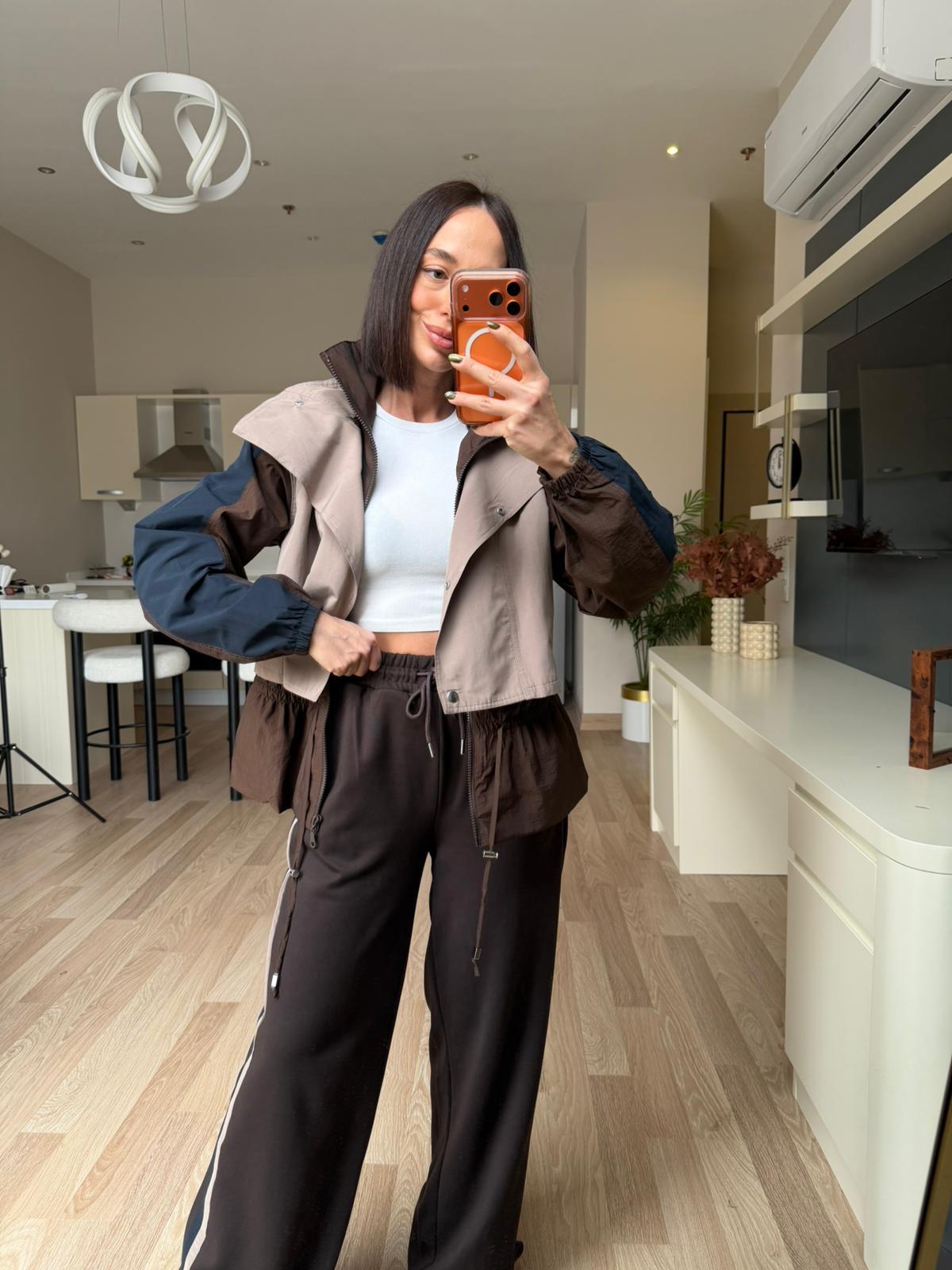 Kahve Çift Görünümlü Ceket Mix Pantolon Takım