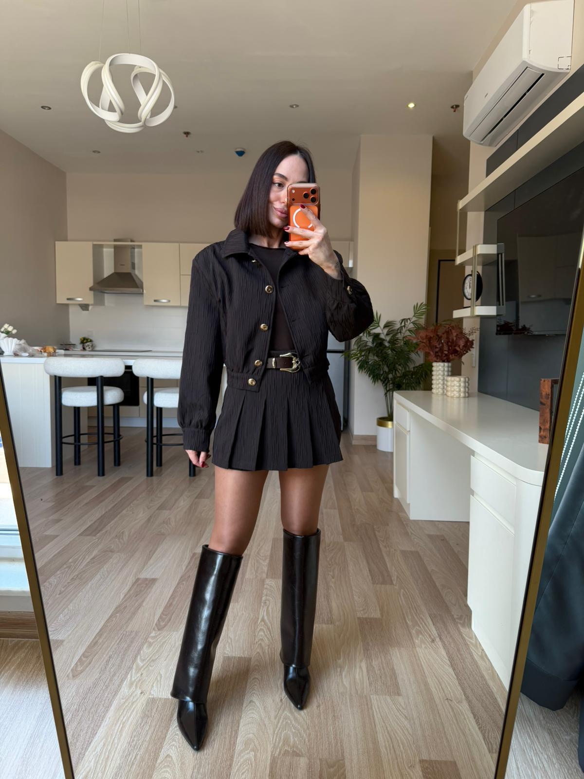 Kahve Vatkalı Ceket& Etek Takım