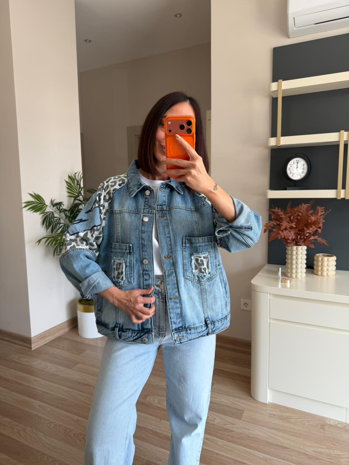 Leopar Detaylı Oversize Denim Ceket
