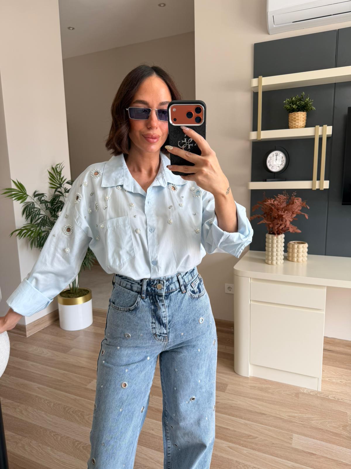 Marka Model Bebe Mavisi İncili Gömlek