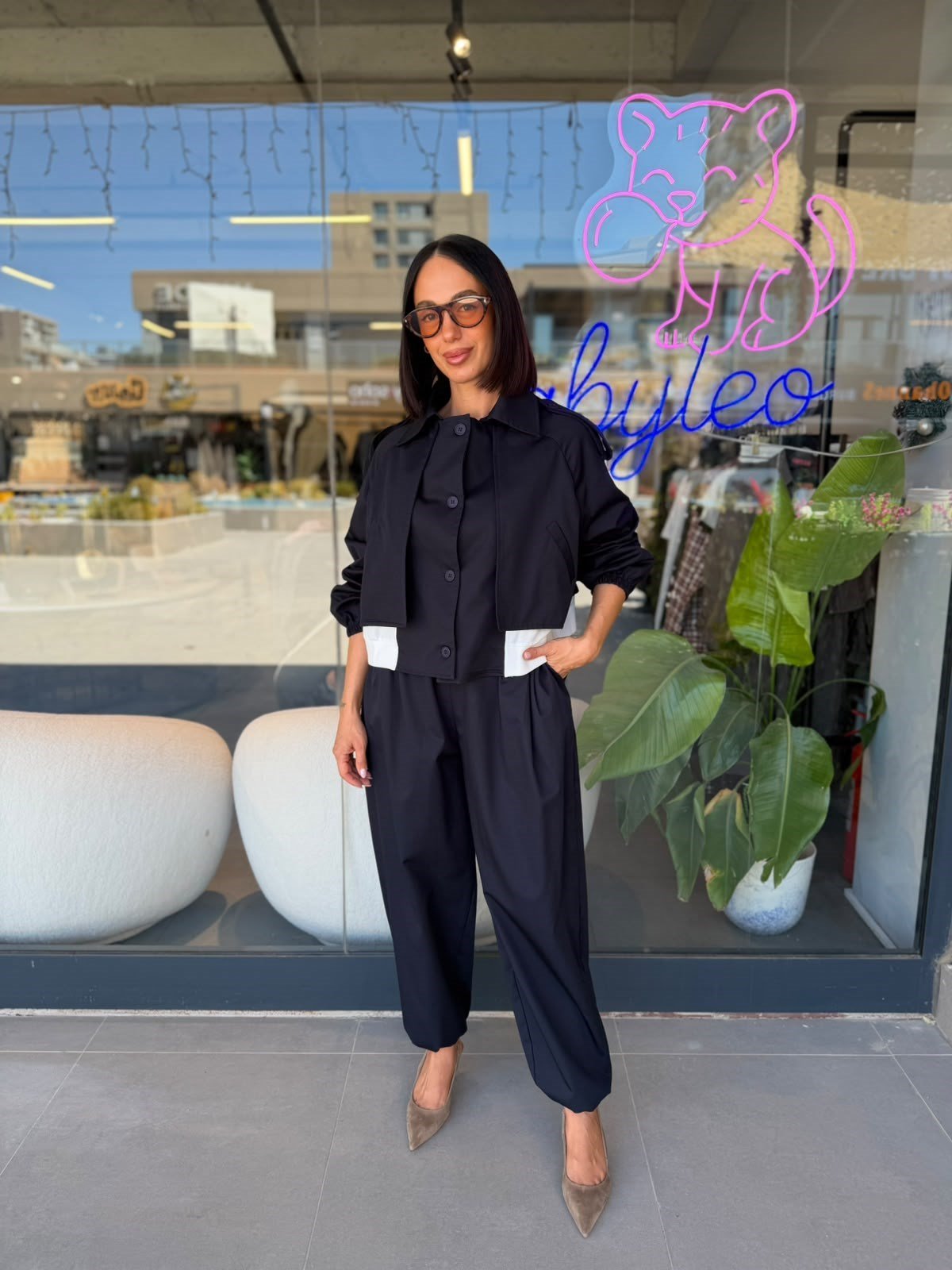 Marka Model Lacivert Bel Detaylı Trench Pantolon Takım