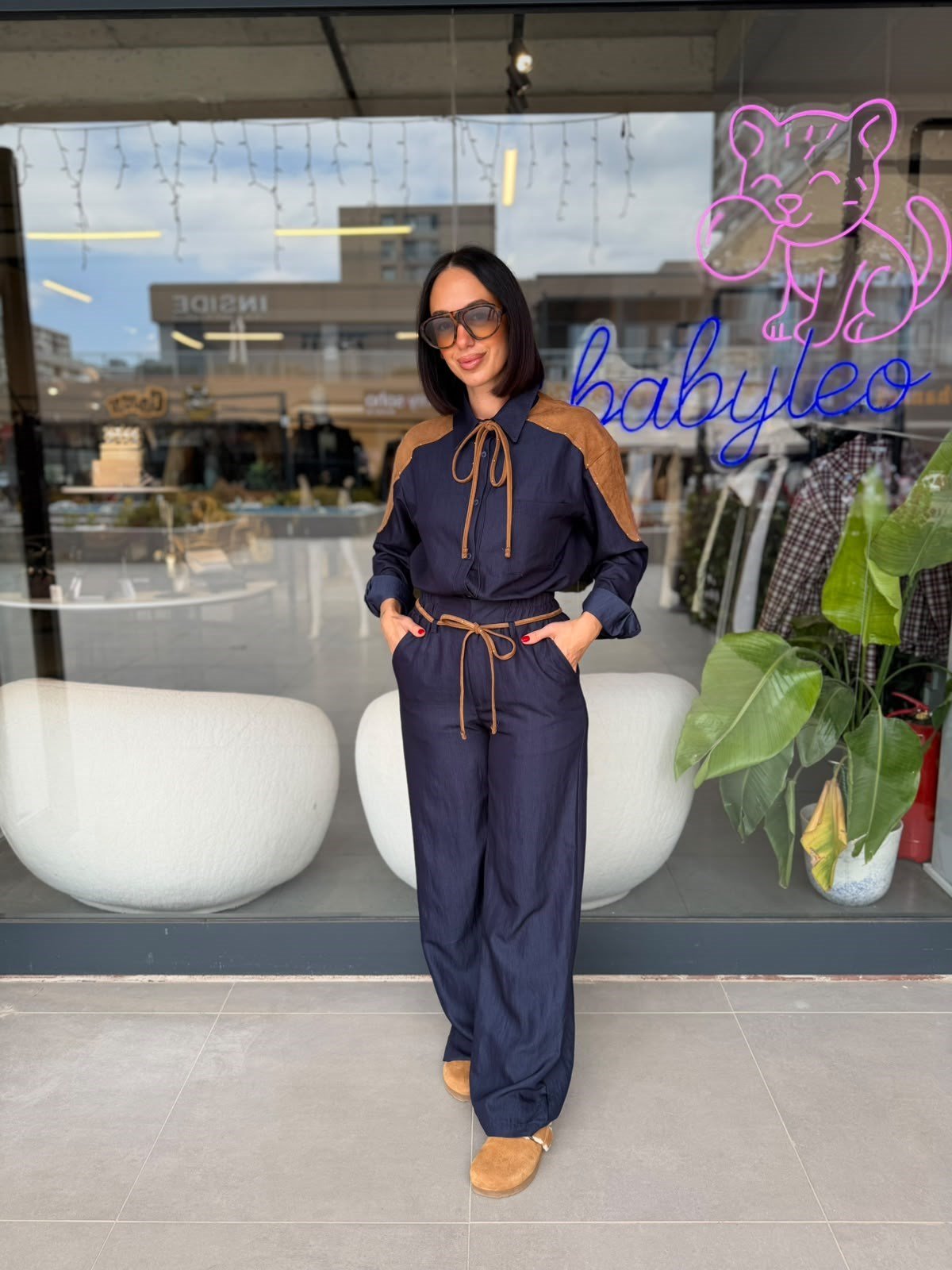 Marka Model Lacivert Yakası Bağlamalı Mix Gömlek Pantolon Takım