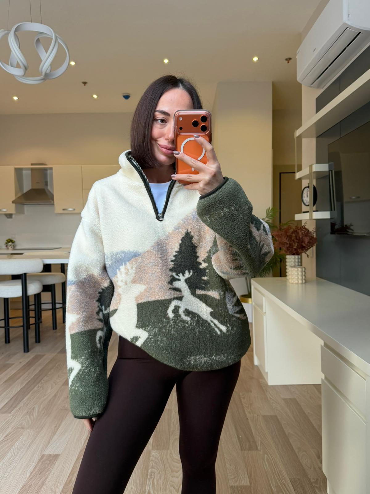 Orj. Geyik Desenli Peluş Sweatshirt