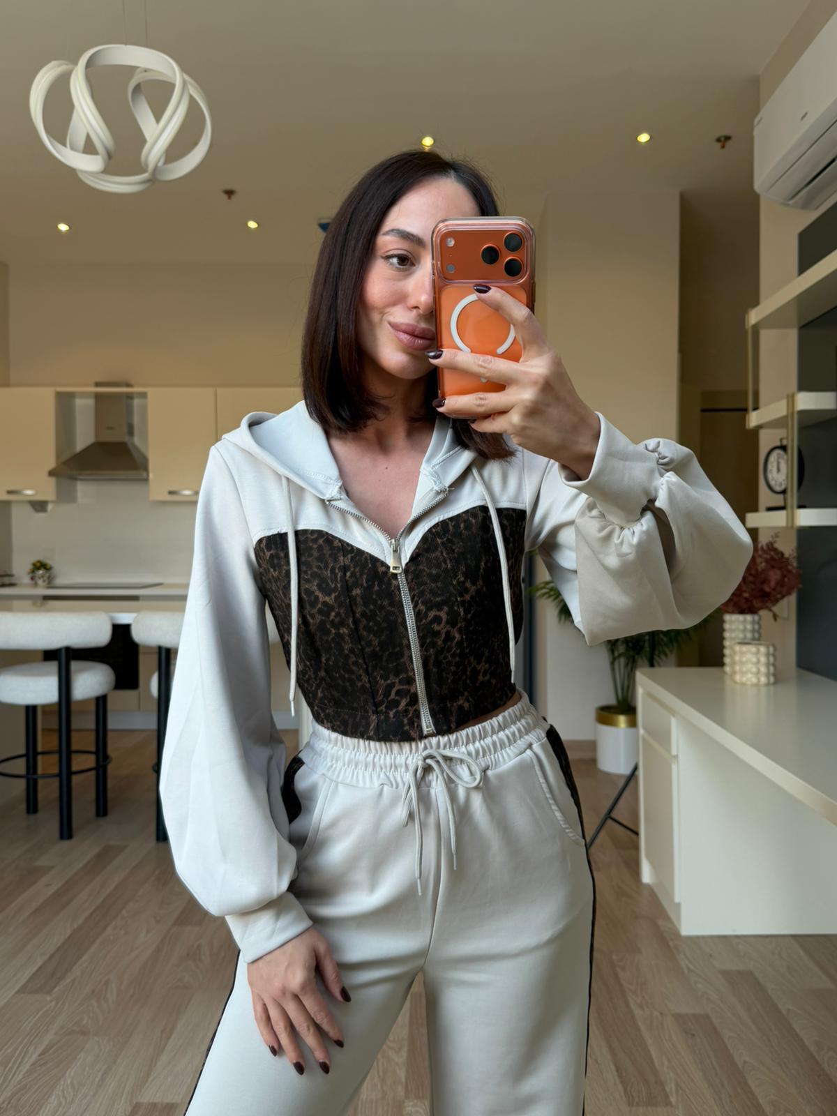 Taş Denim Leopar Detaylı Takım