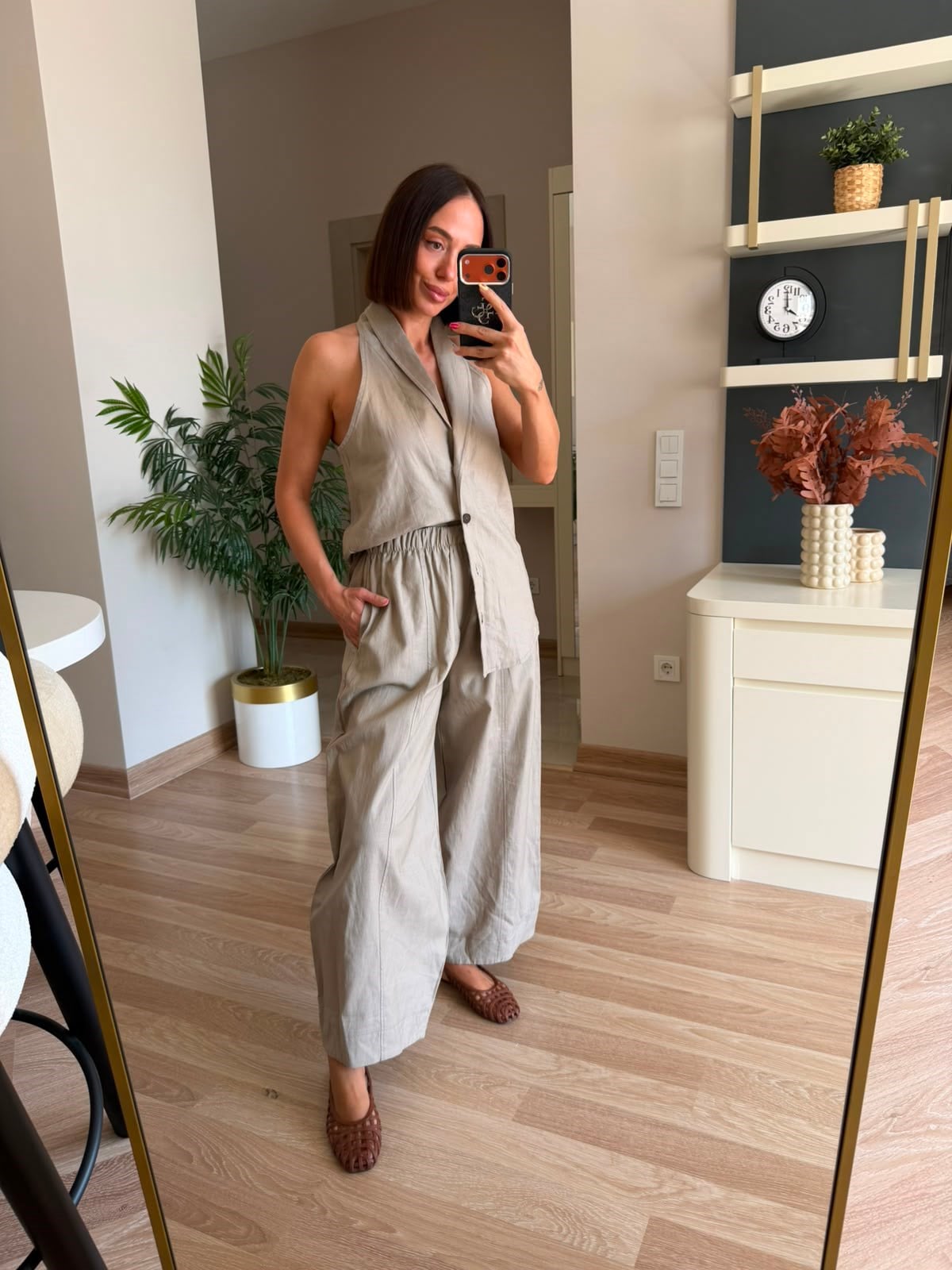 Taş Rengi Halter Yaka Keten Takım