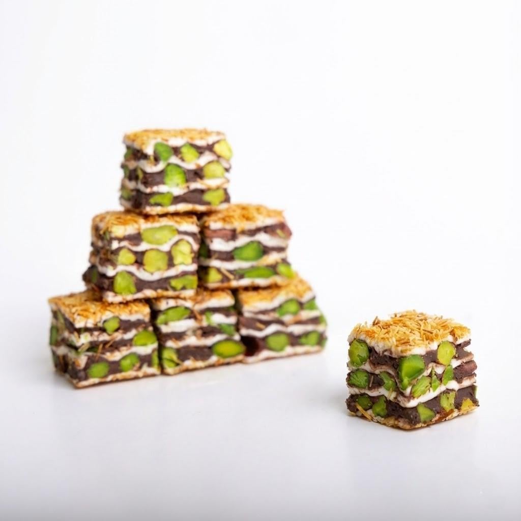 TOZ FISTIKLI ÇITIR BAKLAVA TÜRK LOKUMU