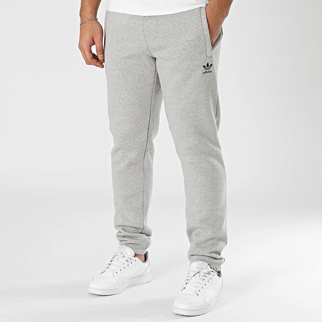 ADIDAS ESSENTIAL ERKEK EŞOFMAN ALTI IY7359