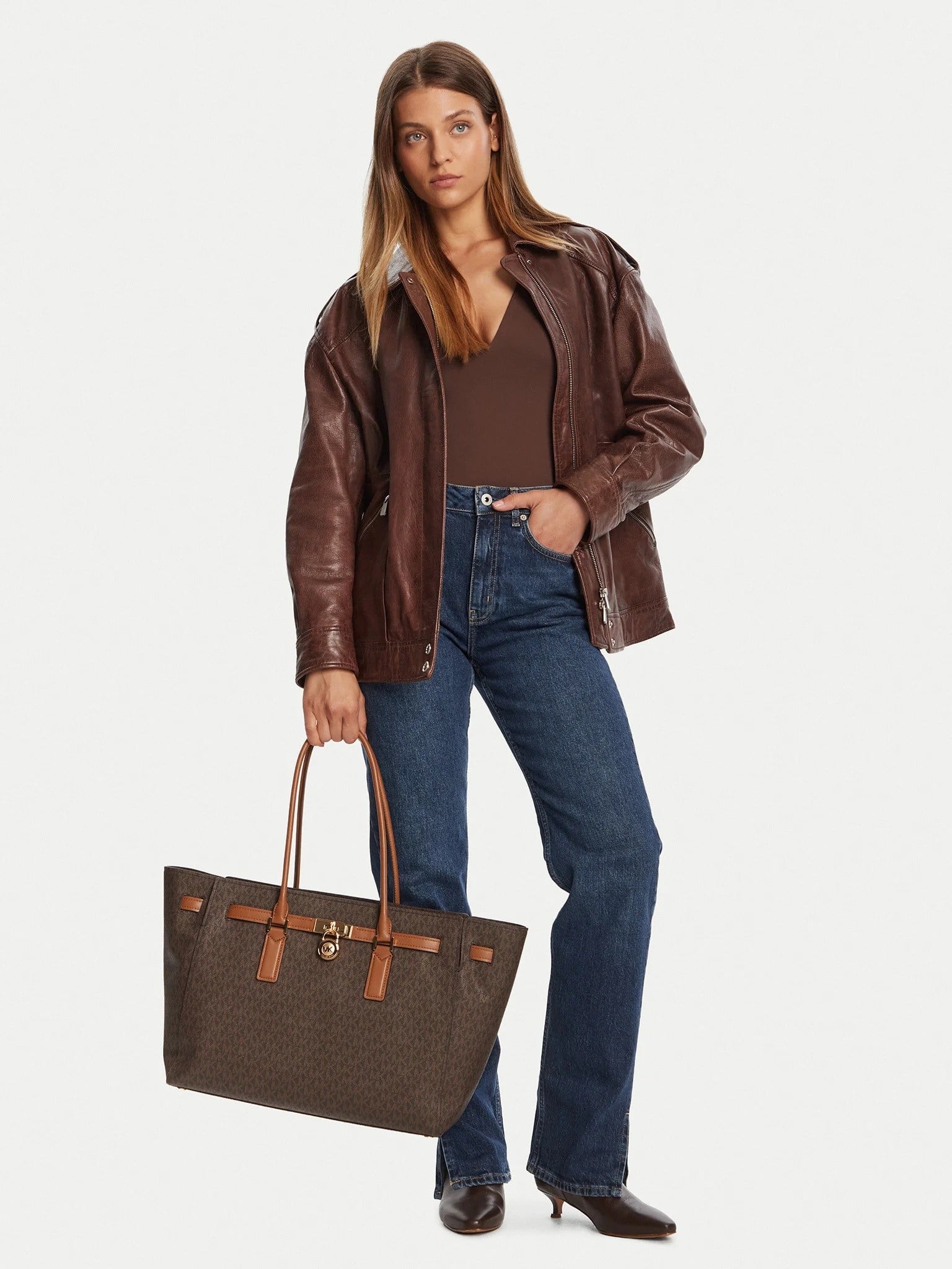 MICHAEL KORS KADIN OMUZ ÇANTASI 30F5GNXT3B-BRN