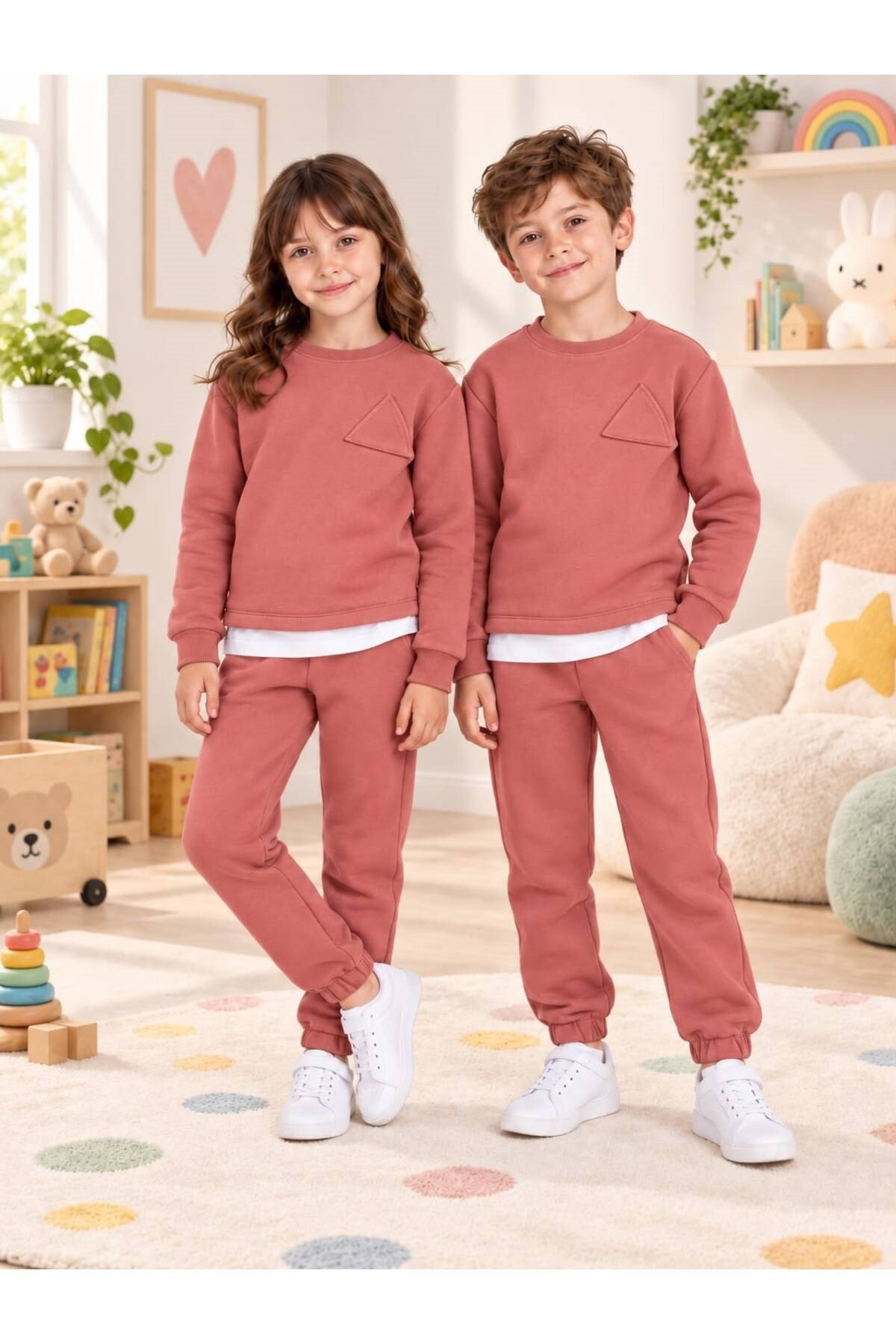Çocuk & Bebek Unisex Bisiklet Yaka Şardonlu Kışlık Sweatshırt Kreş Eşofman Takımı 3-8 YAŞ