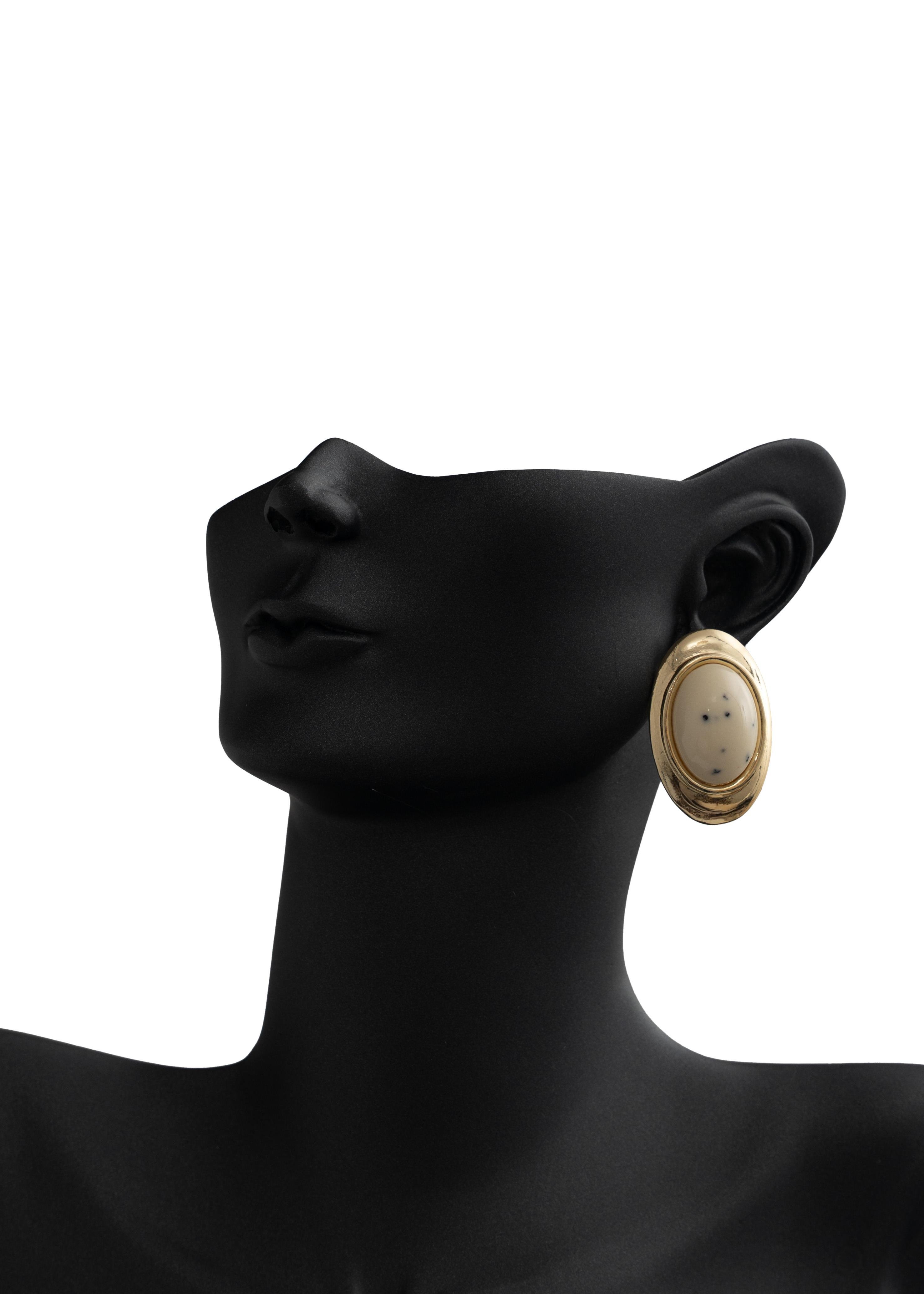 GOLD DESENLİ KÜPE
