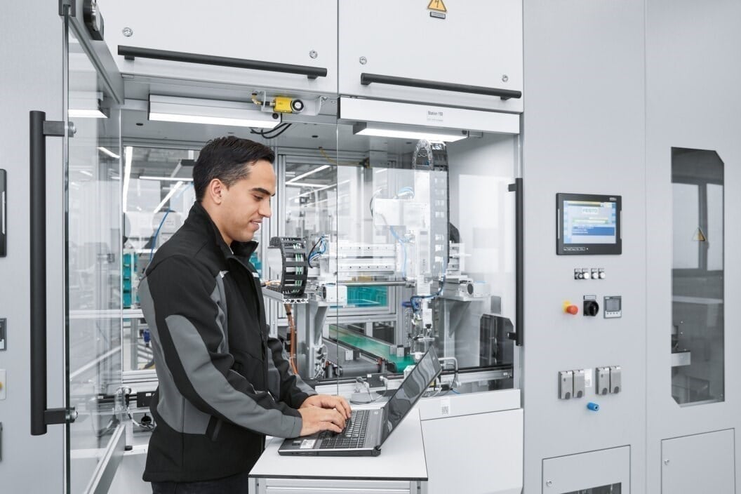 Festo 8044343 GFCH-2-G Emniyet Modüllü 2 Eksen Yerinde İşletmeye Alma Hizmet Paketi