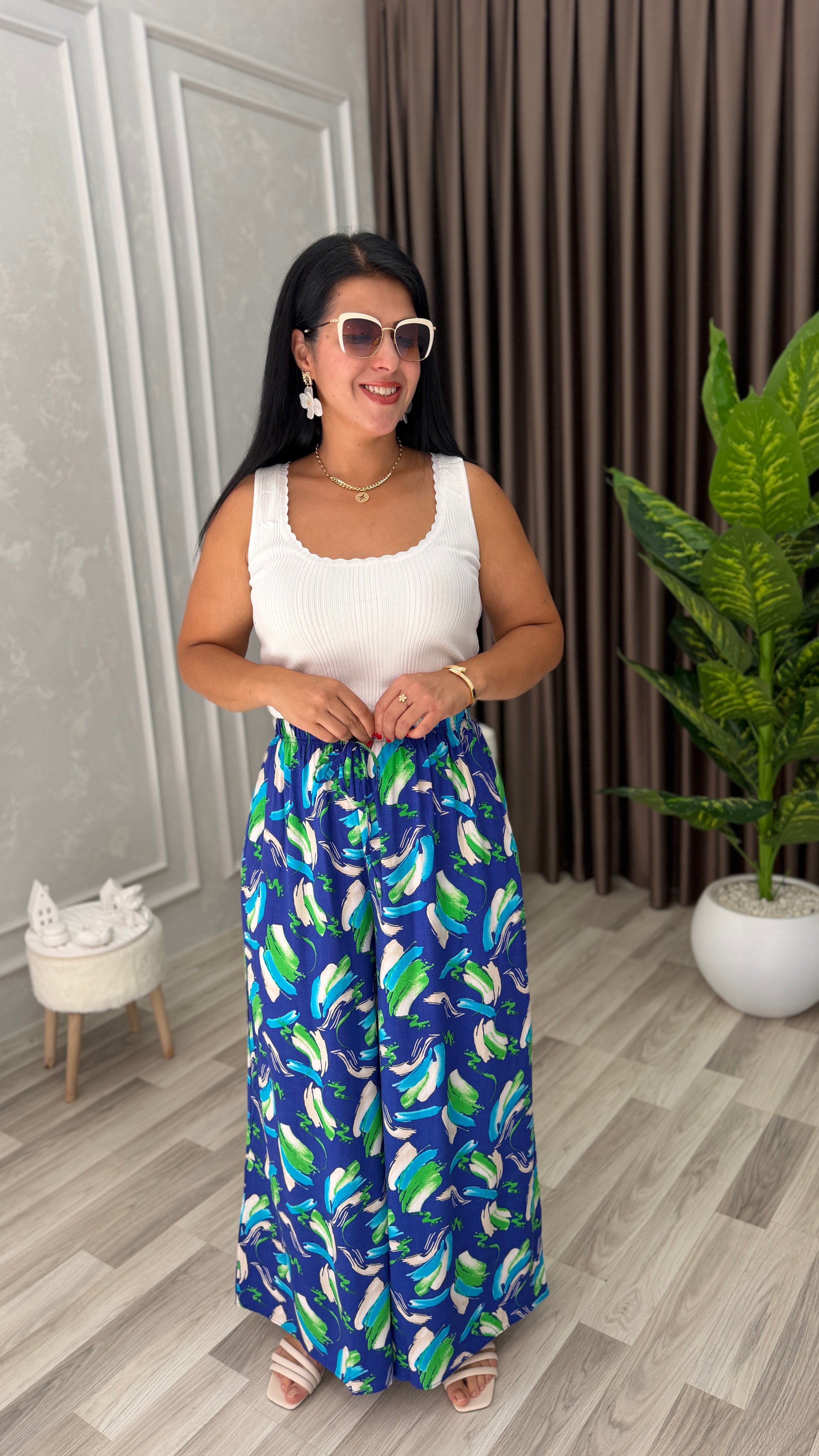 SOFT LINE PAMUK DOKUMA PANTOLON MAVİ ZEMİN YEŞİL BEYAZ FIRÇA DESEN