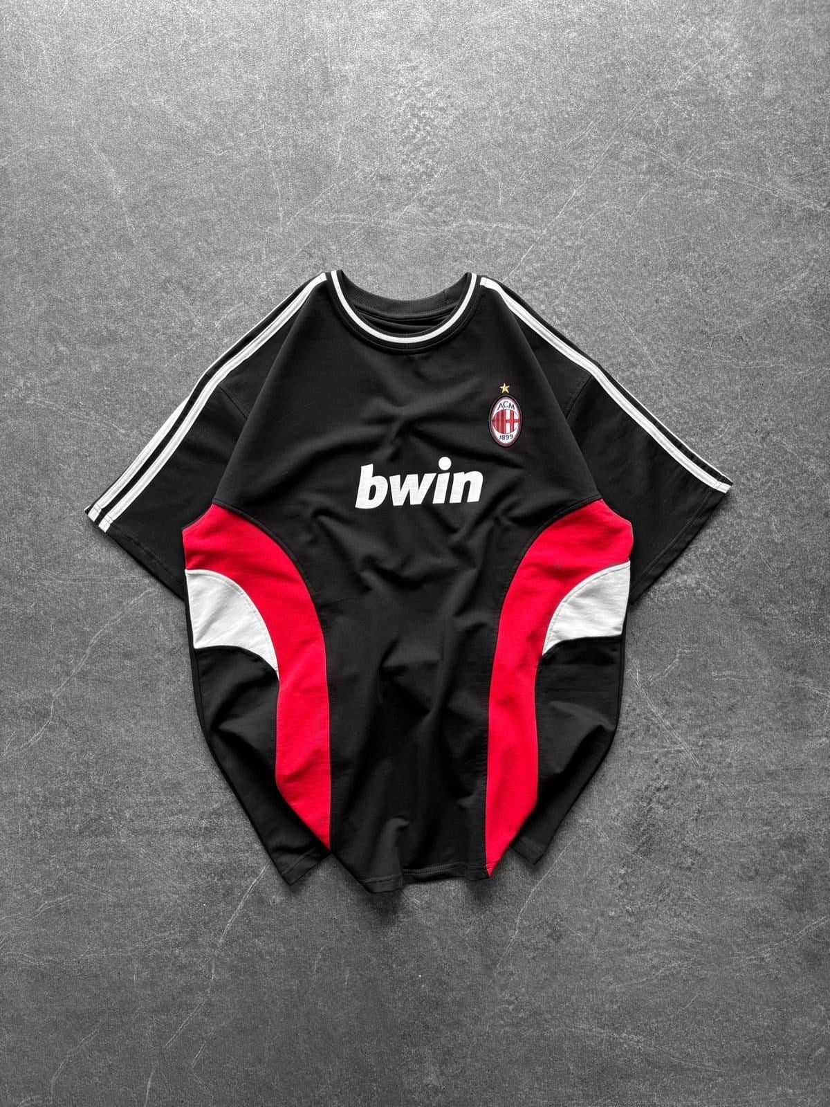 MİLAN EFSANEVİ OVERSİZE TSHİRT