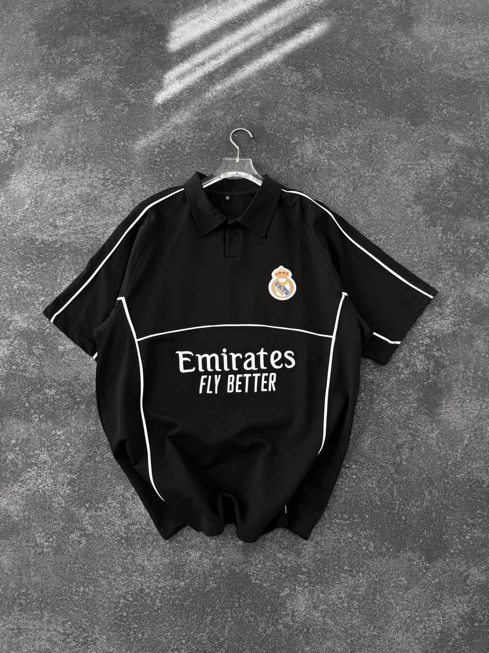 REAL MADRİD SİYAH NAKIŞLI OVERSİZE TSHİRT
