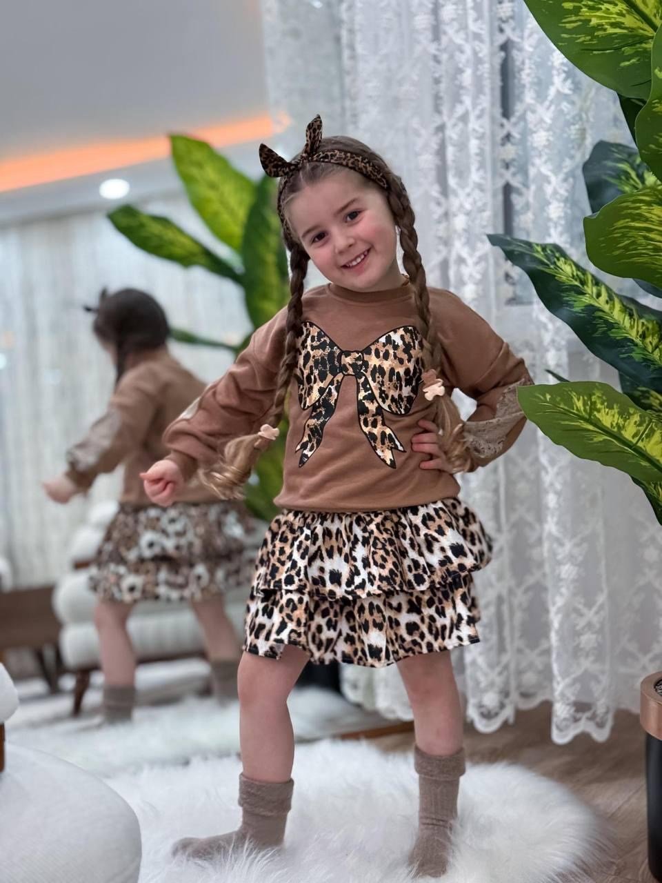 Leopar Etekli Fiyonk Desenli Kız Çocuk Takım