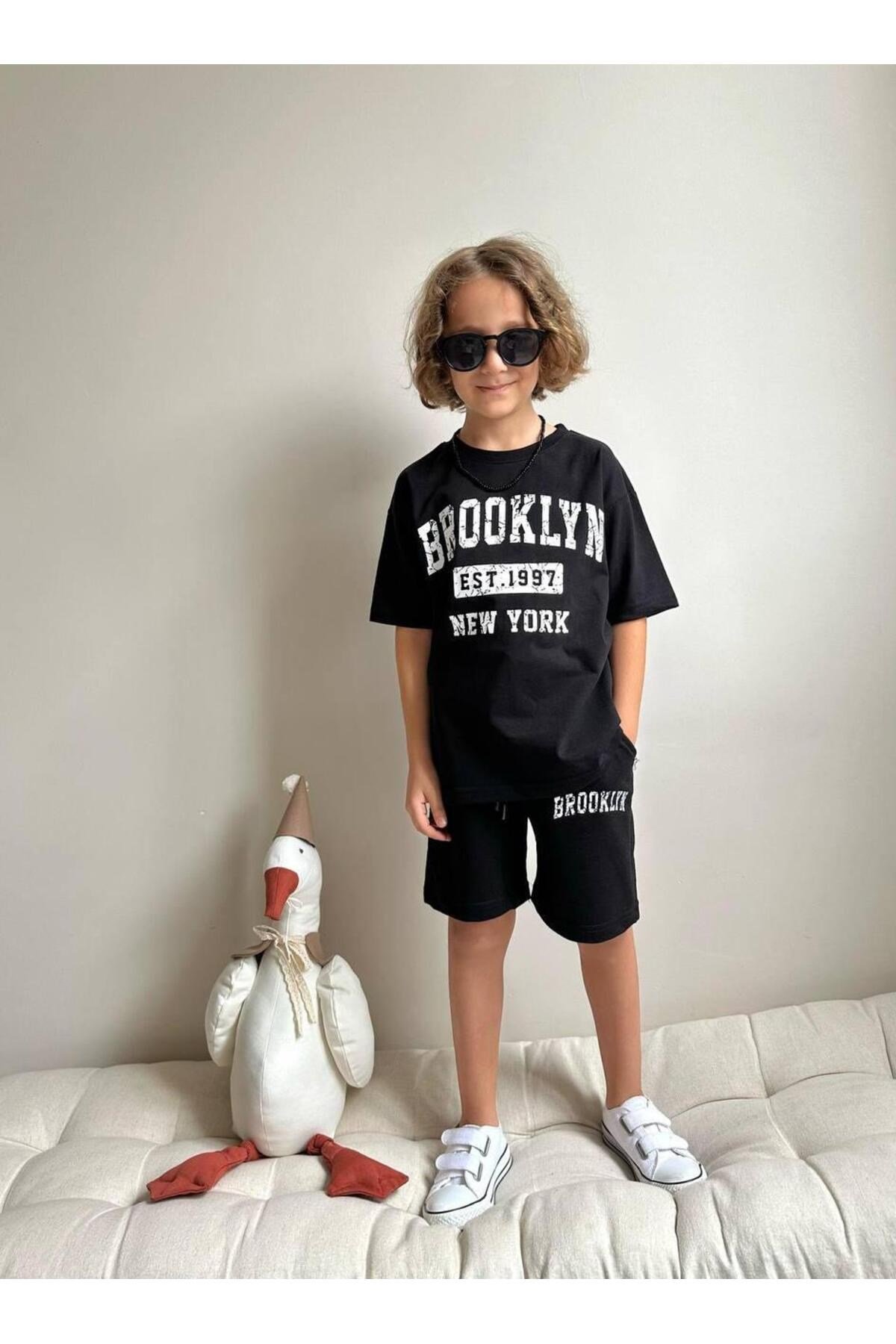 Yigit Butik Baskılı Şortlu Erkek Çocuk Takım