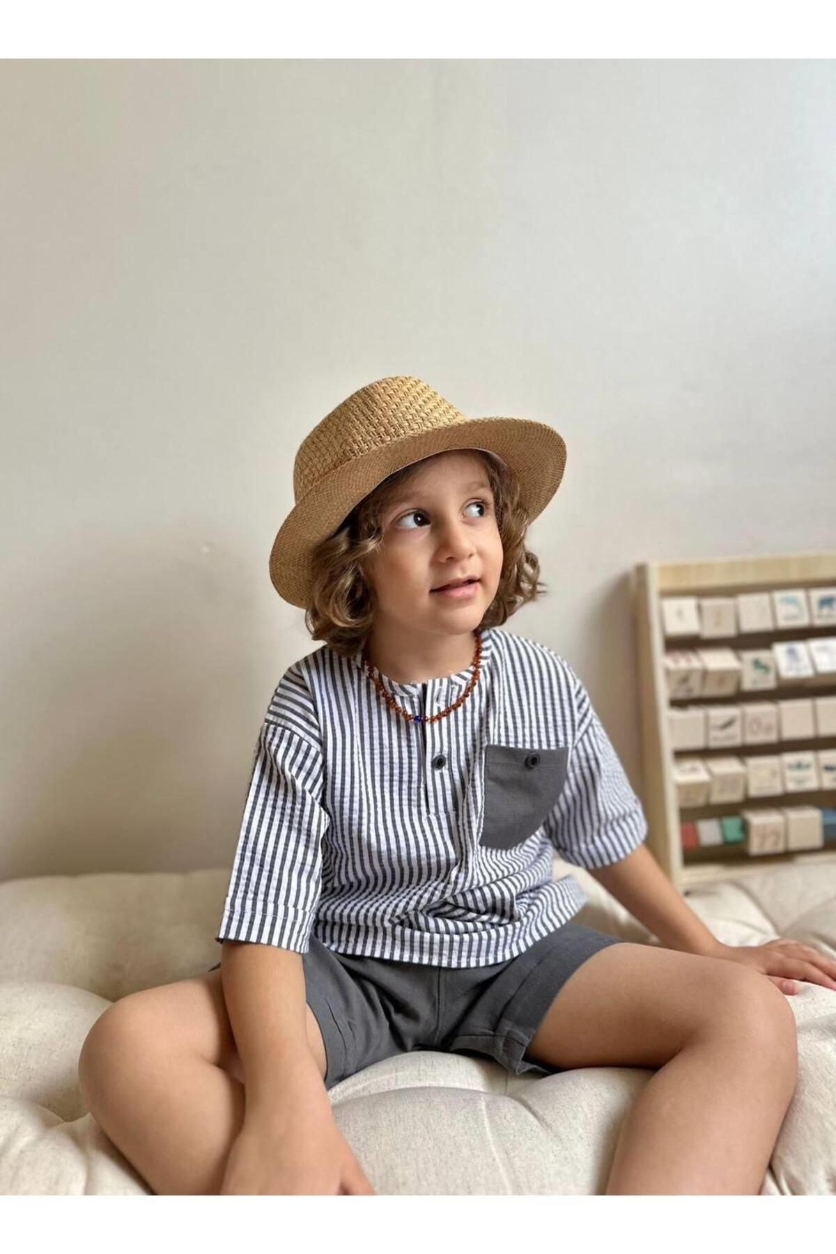 Yigit Butik Çizgili Şortlu Erkek Çocuk Takım