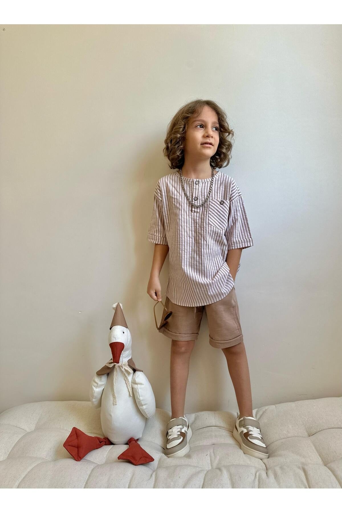 Yigit Butik Gofre Kumaş Mandarin Yaka Erkek Çocuk Şortlu Takım