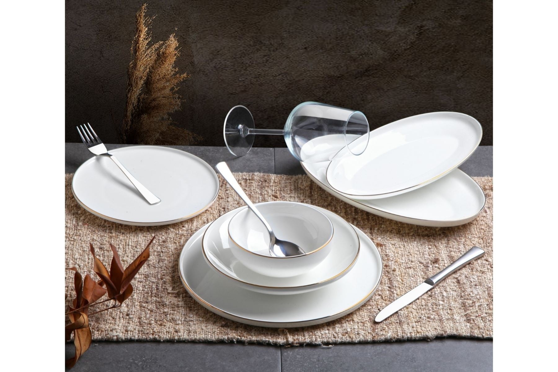 Gönül 26 Parça Bone China Yemek Takımı Gold