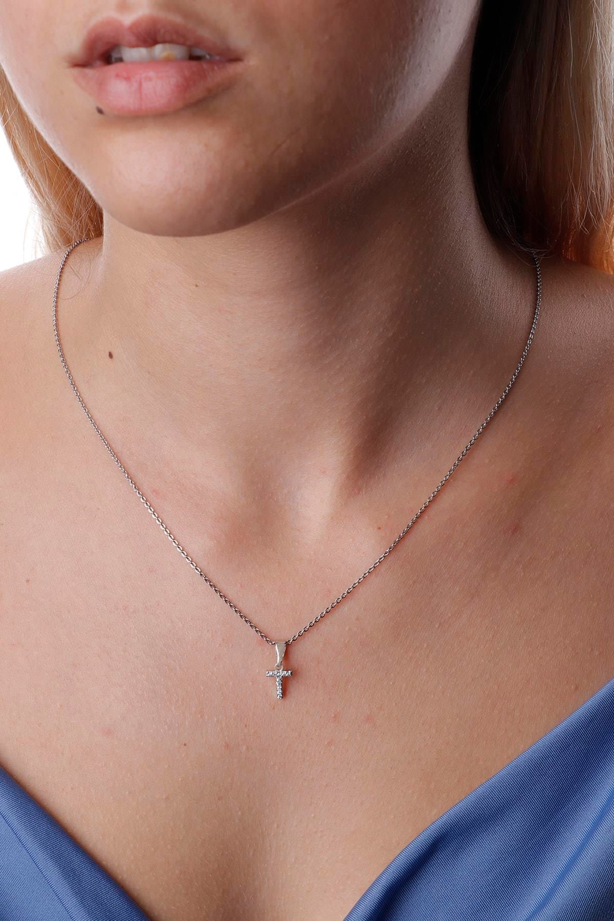 Zirkon Harf Kolye 002 N