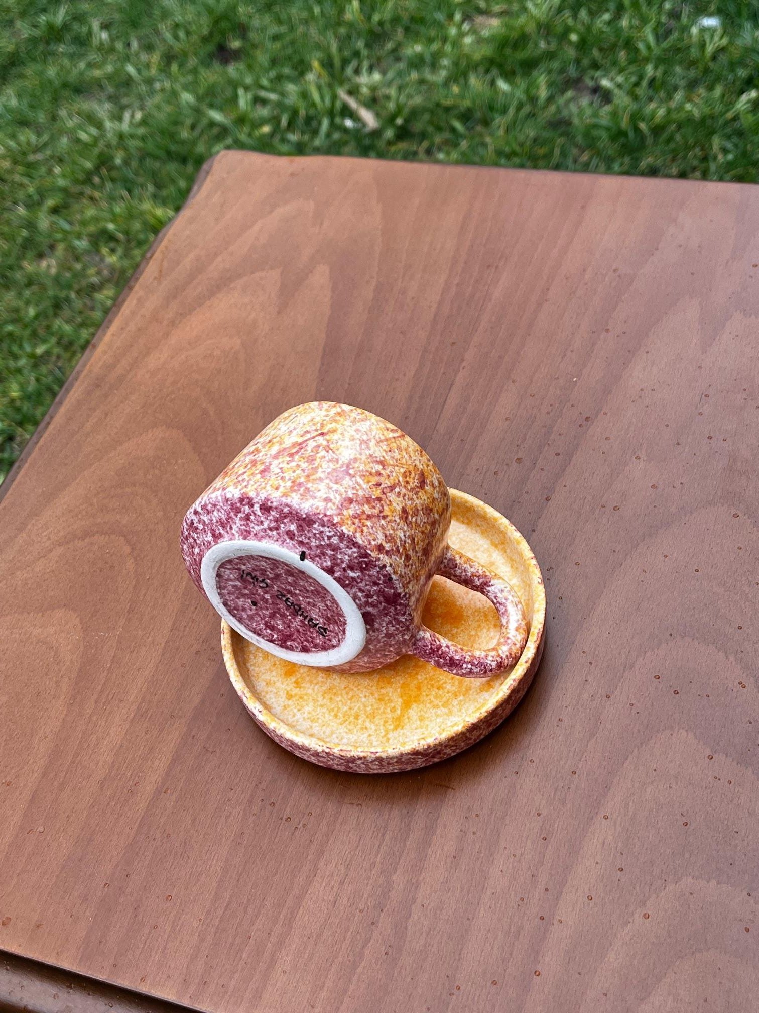 Sarı & Pembe Geçişli Çini Tabaklı Kupa