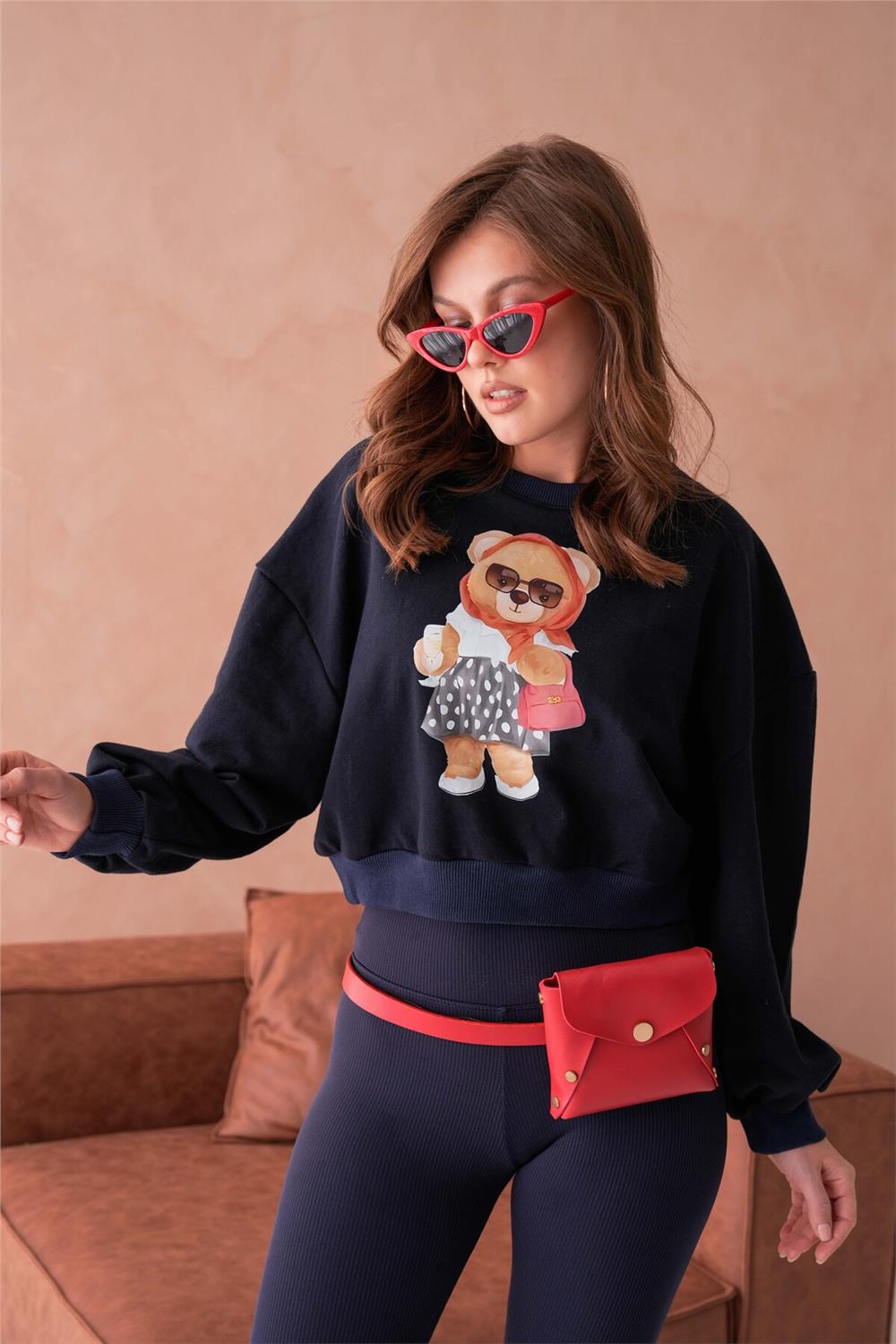 Ayıcıklı Sweatshirt Bisiklet Yaka Crop Kesim 3 İplik Şardonsuz  222