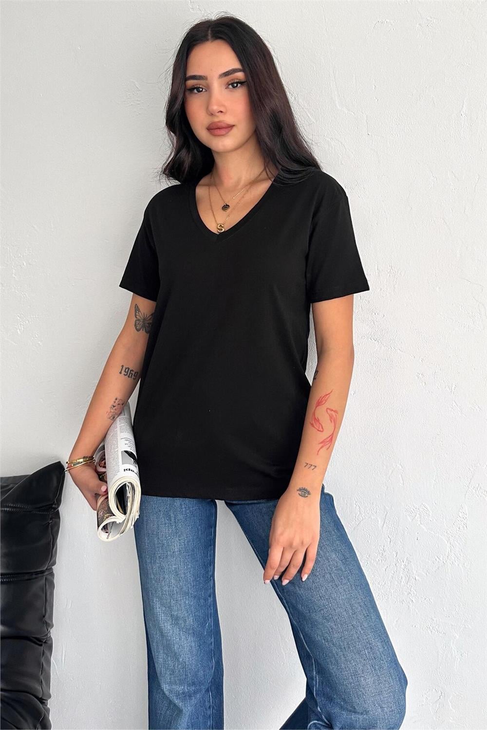 V Yaka Basic T-Shirt %100 Pamuk Penye 199