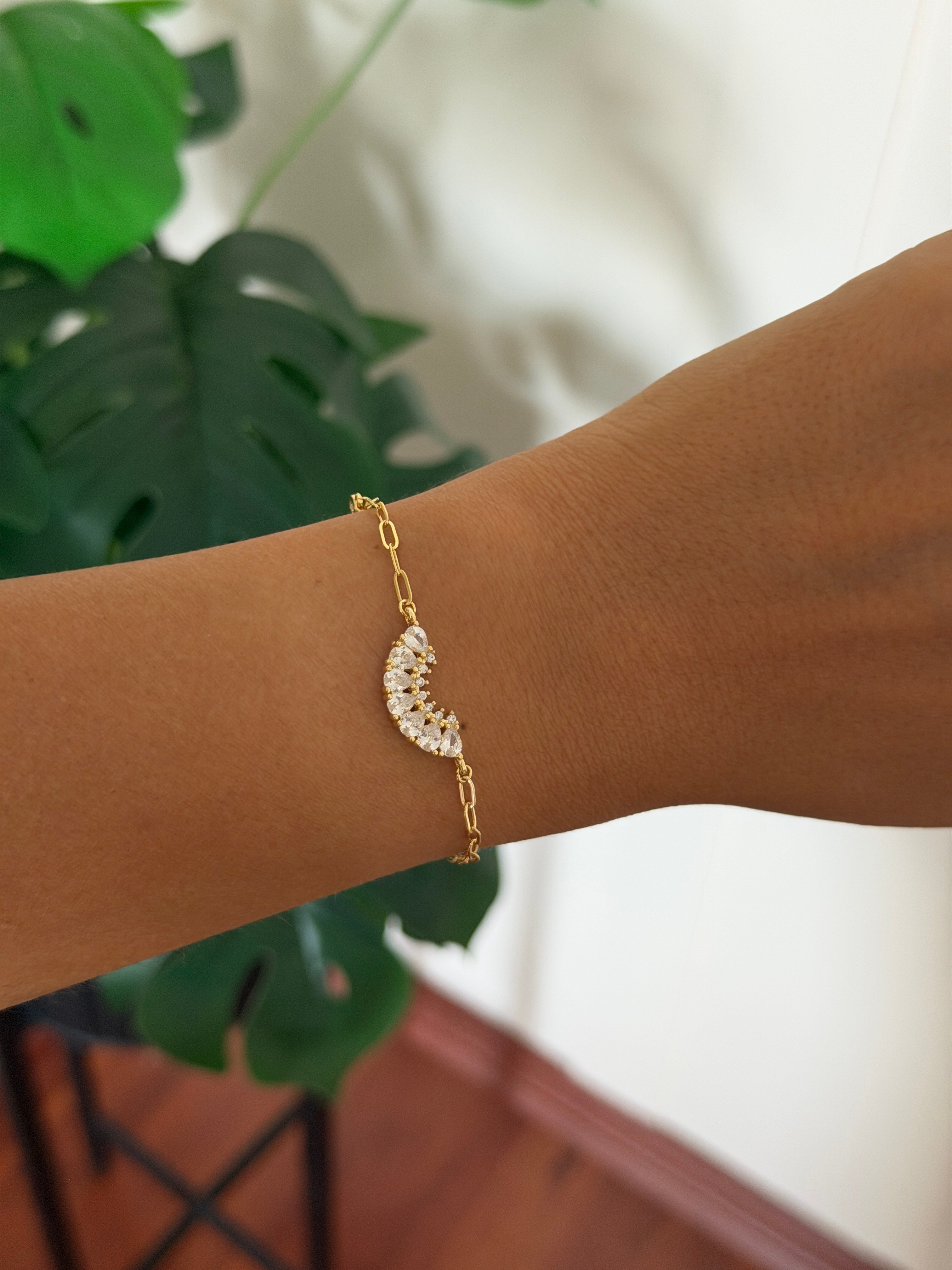 14K gold renk altın kaplama zirkon taşlı ve ayarlanabilir tasarım çıtır bileklik