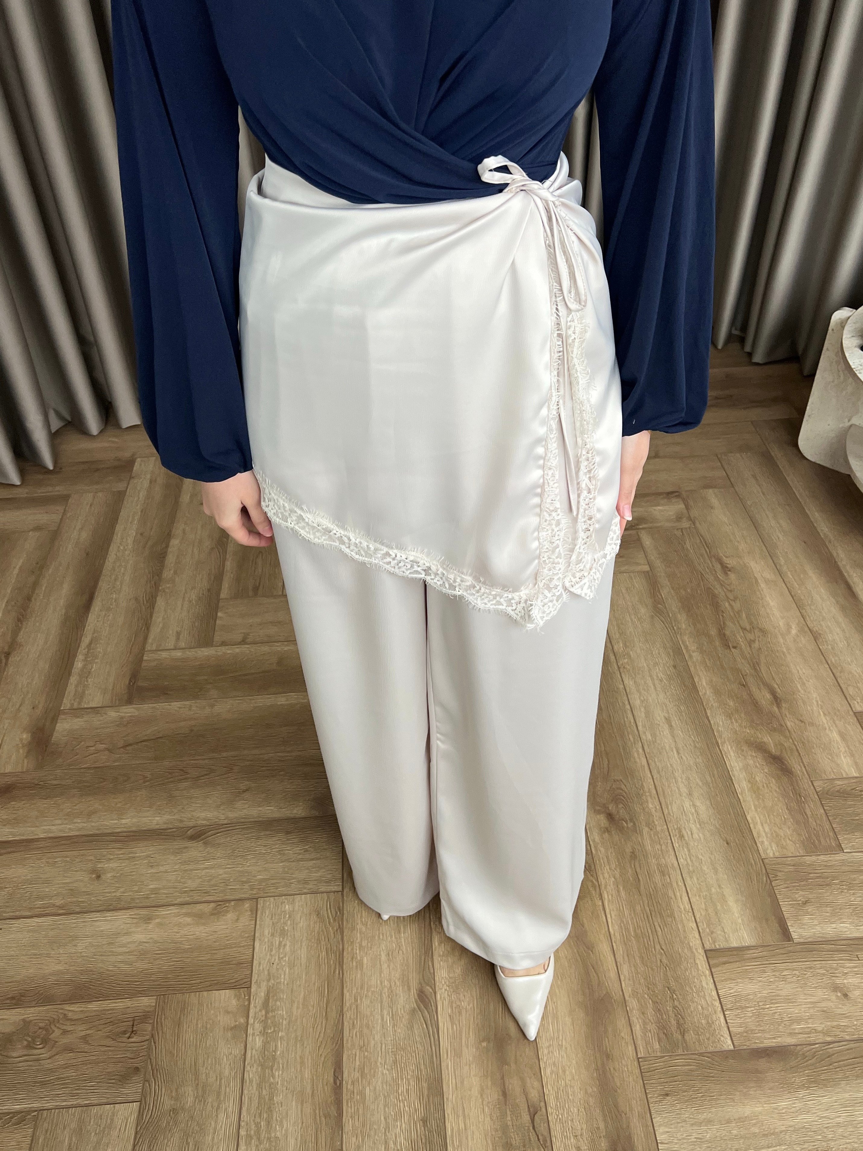 Dantelli Pantolon - Bej