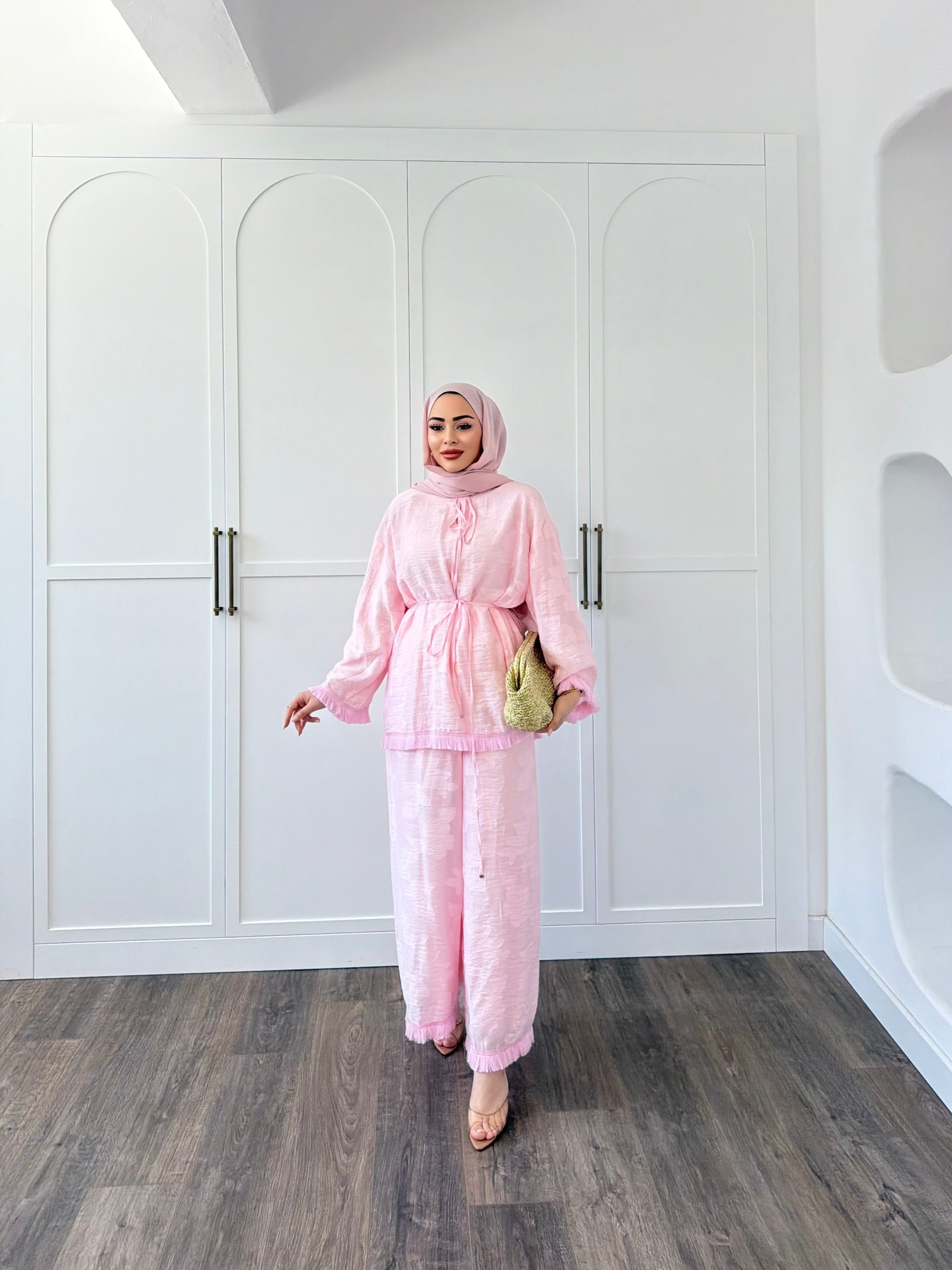 İzabel Takım - Pembe