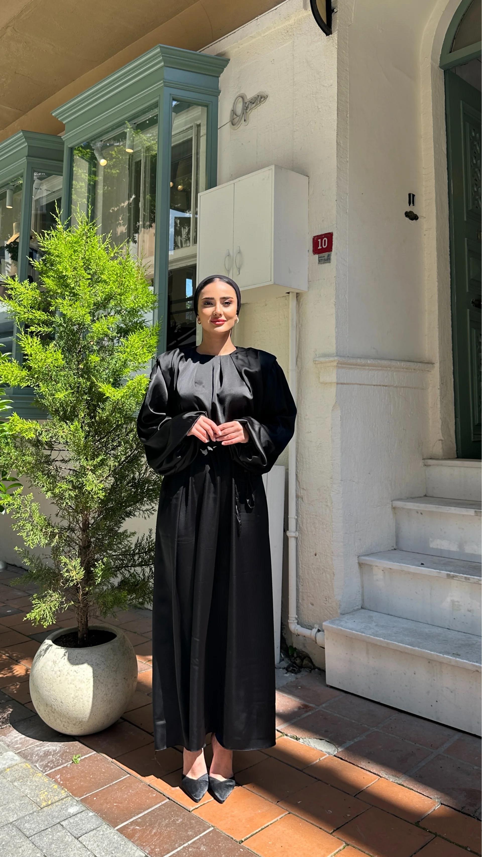 Lily Saten Elbise Siyah