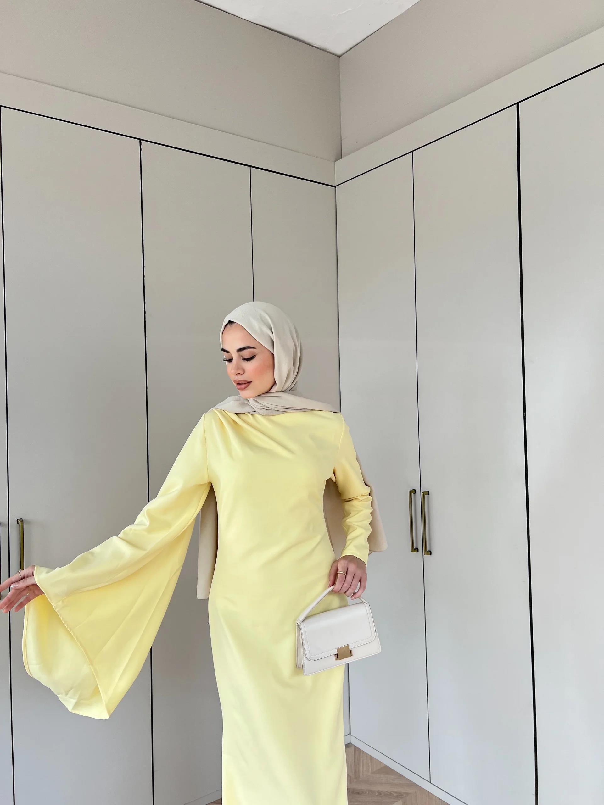 Lizy Elbise - Sarı