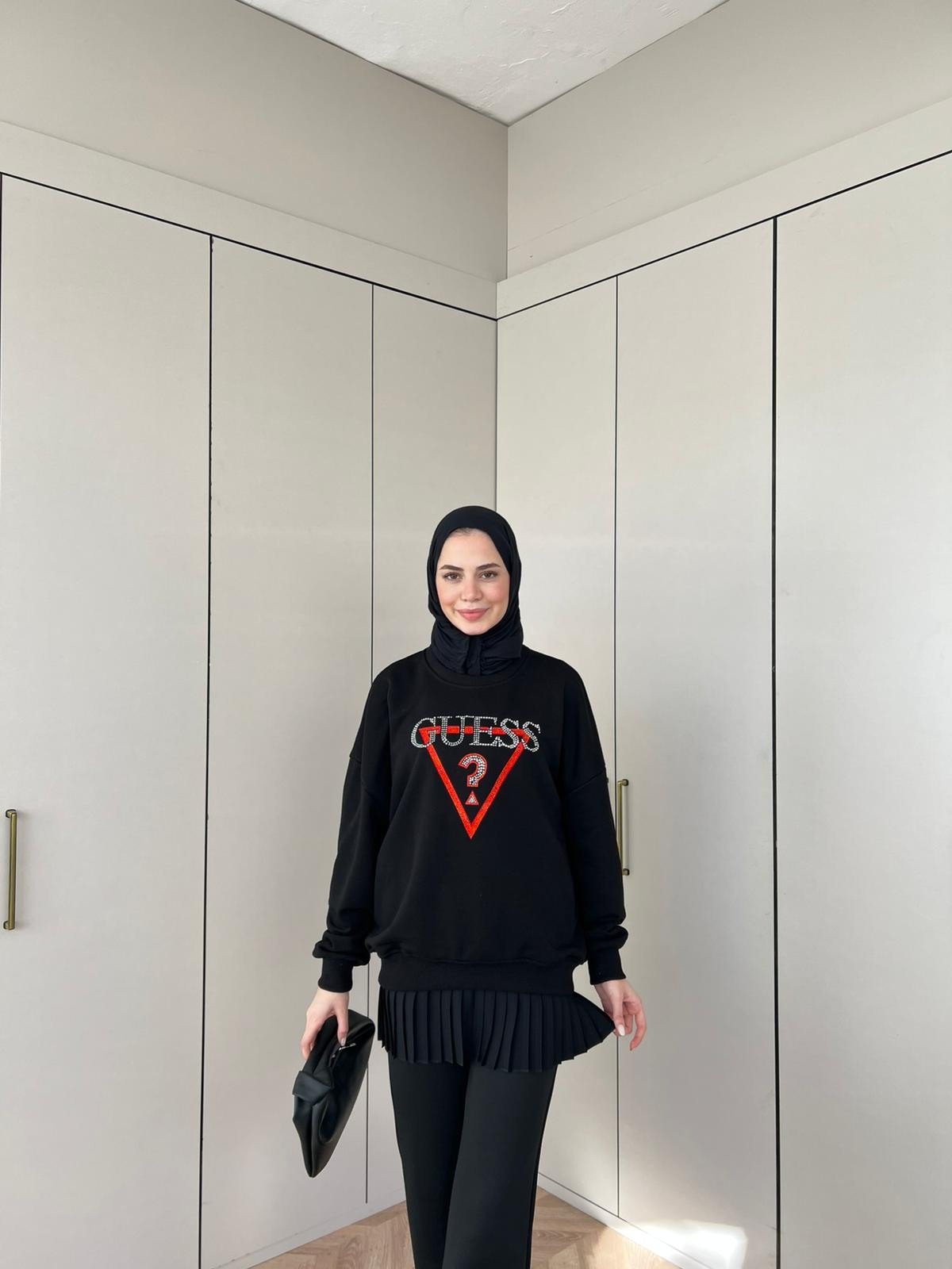 Muadil ? Kırmızı Detaylı Sweat - Siyah