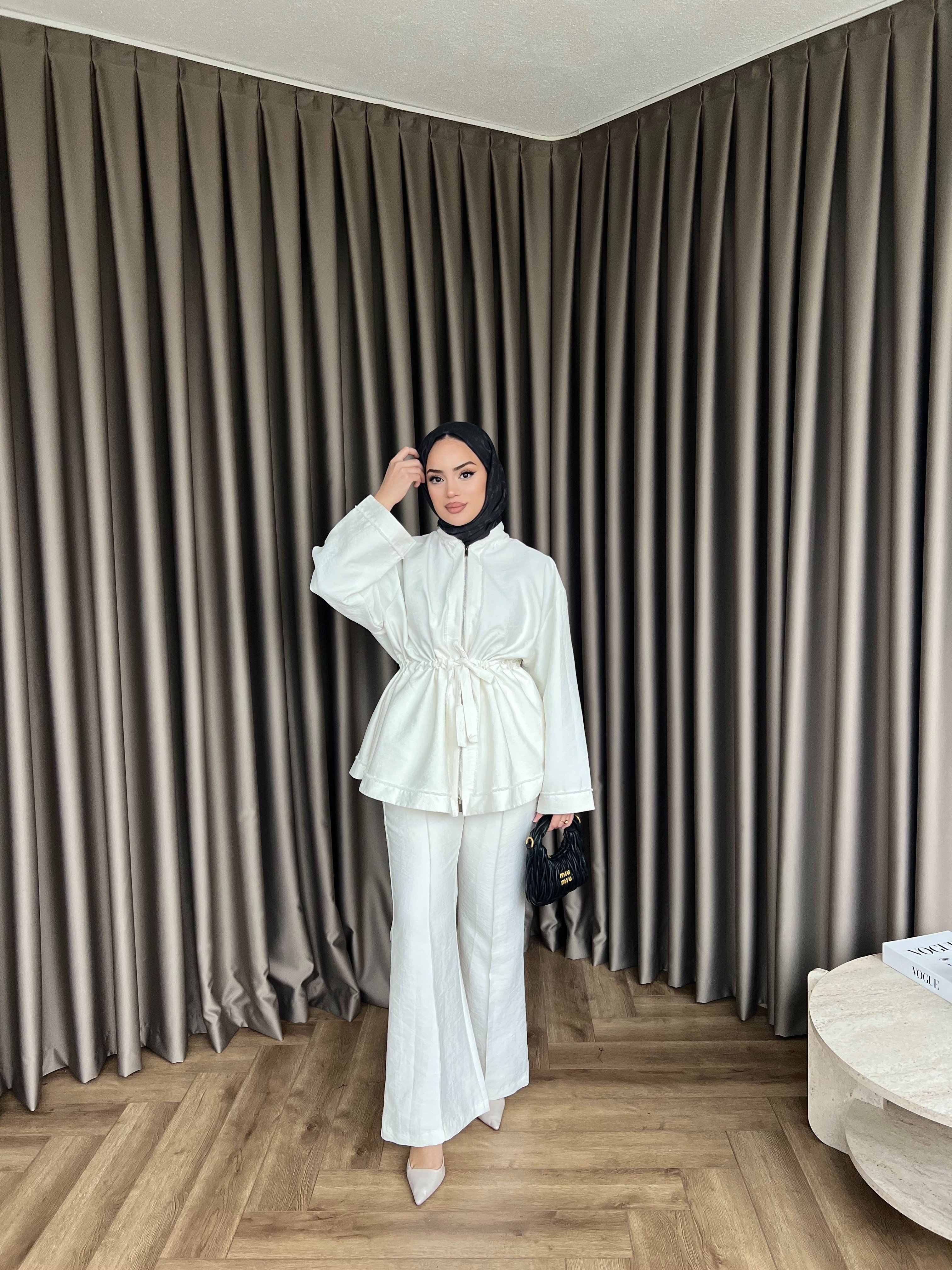 Pusula Takım- Beyaz