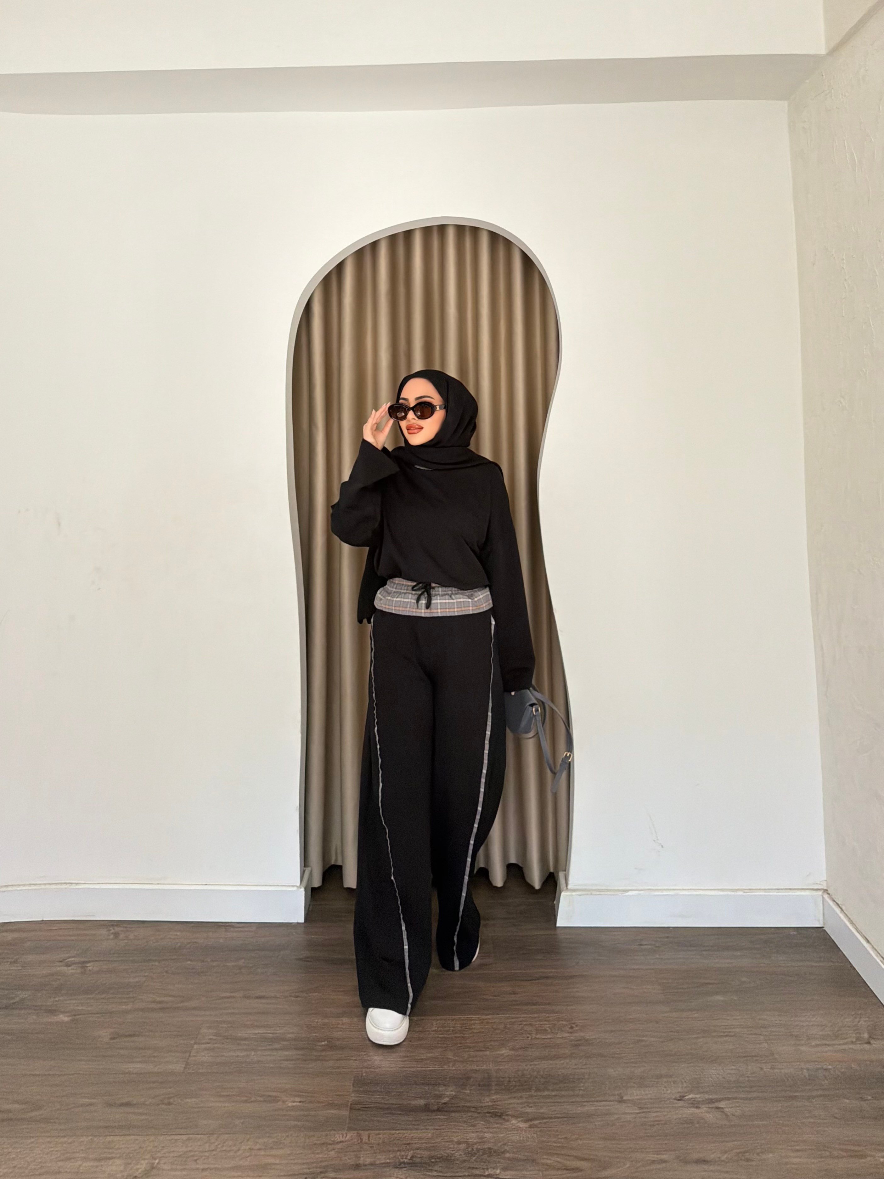 Yelda Takım - Siyah