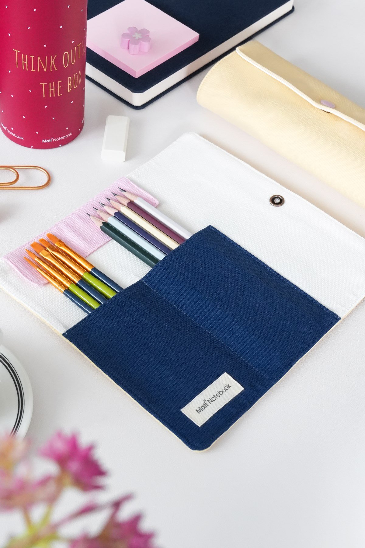 Matt Notebook Kanvas Kalemlik – Makyaj Çantası Organizer ve Düzenleyici Sarı