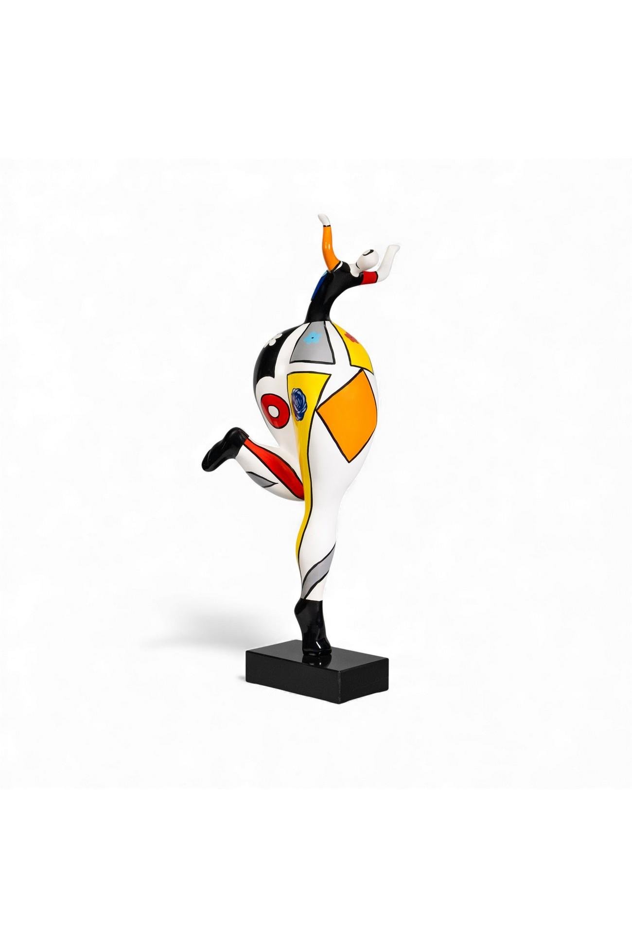 Colorful Woman Dancing Nana