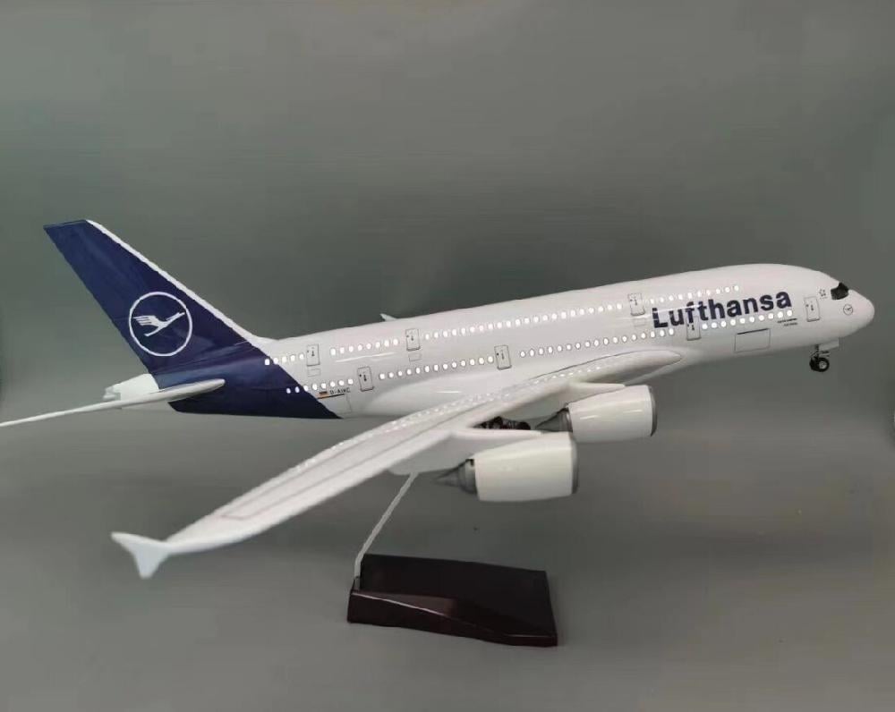 LUFTHANSA