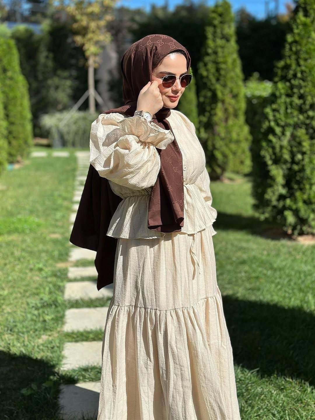 Bel Büzgülü Etekli Takım