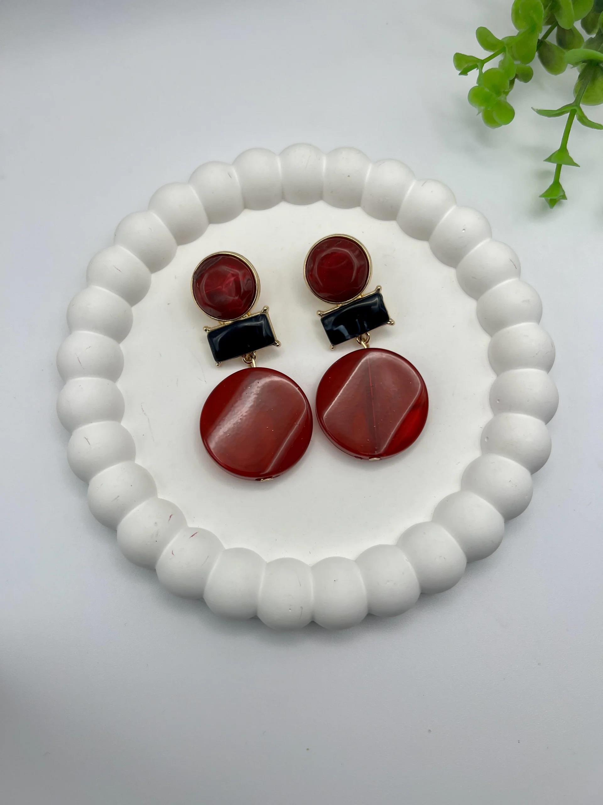Epoksi Sallantılı Küpe